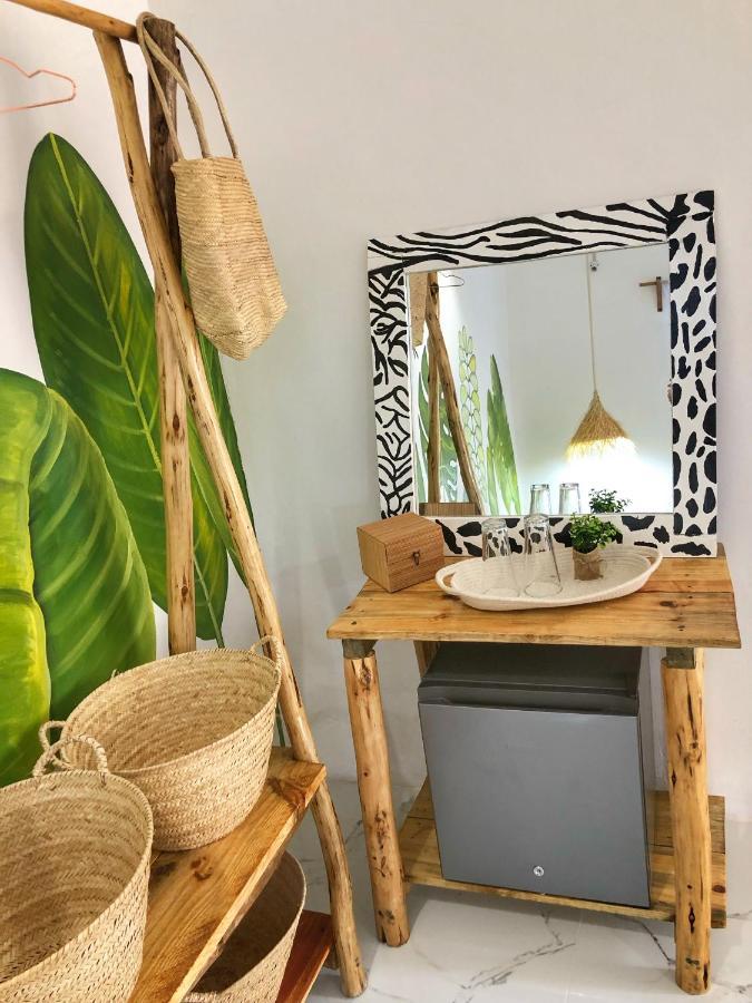 Pole Pole Boutique House Hotel Нунгви Екстериор снимка