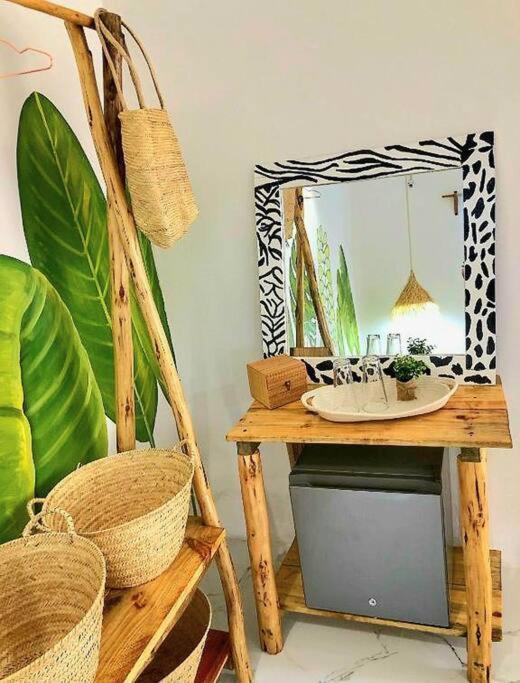 Pole Pole Boutique House Hotel Нунгви Екстериор снимка