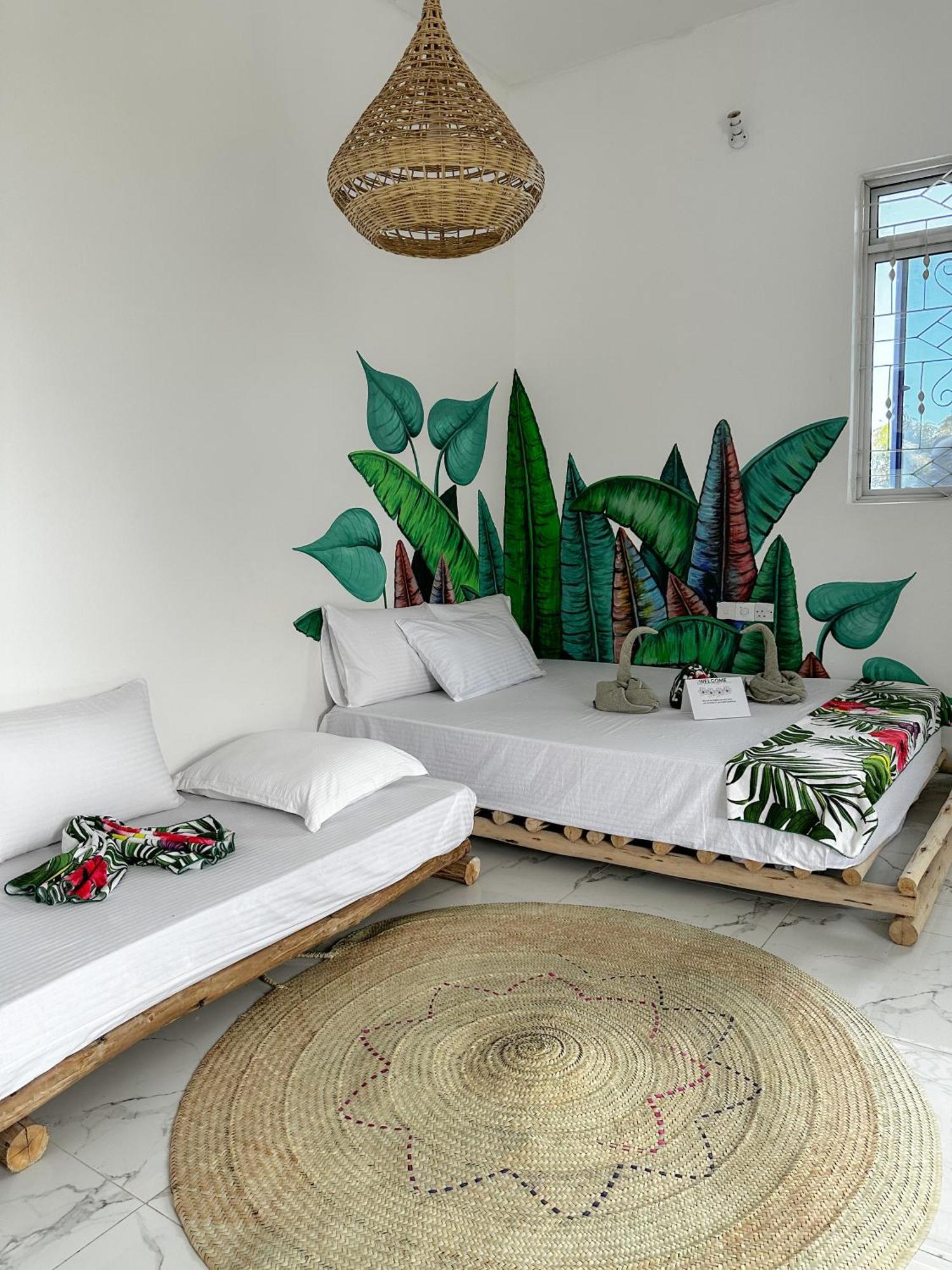 Pole Pole Boutique House Hotel Нунгви Екстериор снимка