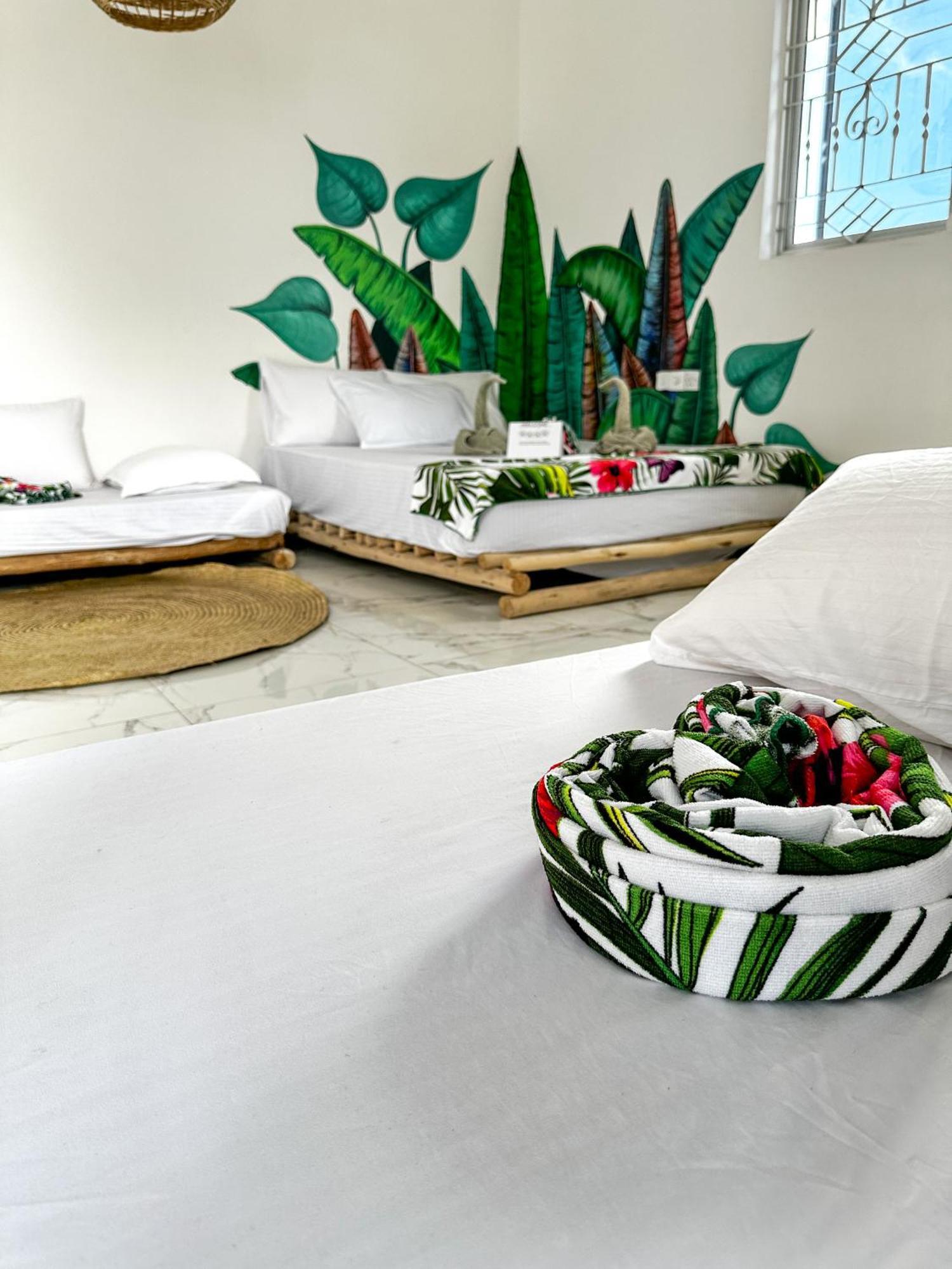 Pole Pole Boutique House Hotel Нунгви Екстериор снимка